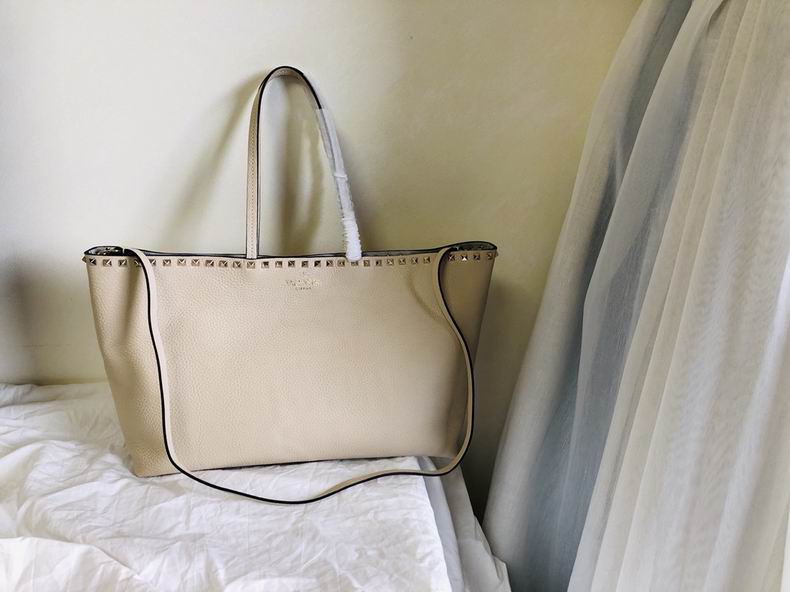 Valentino Rockstud Tote Bag in Beige Grained Leather with Studded Trim