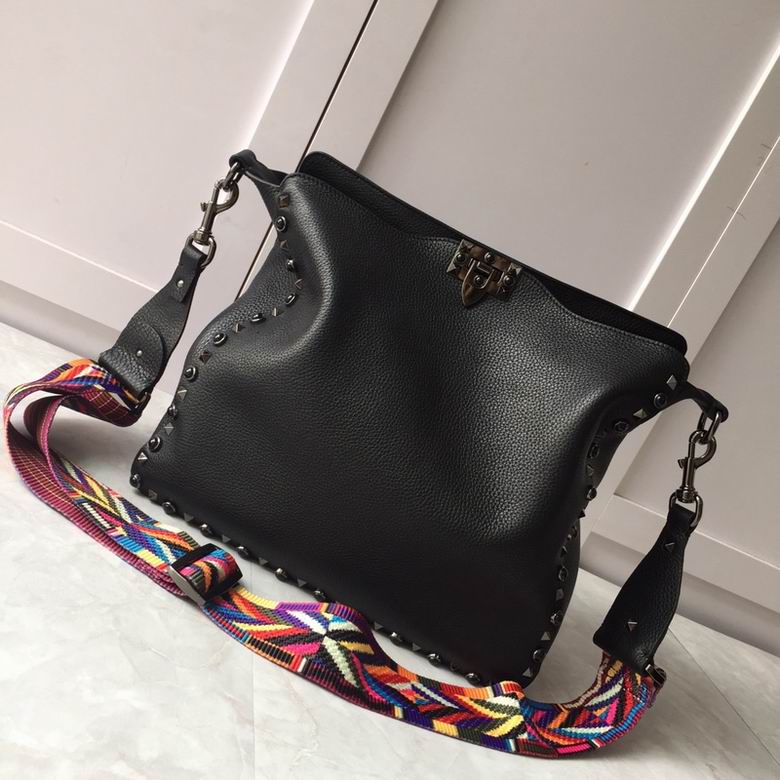 Valentino Rockstud Untitled · 31×8×30 cm