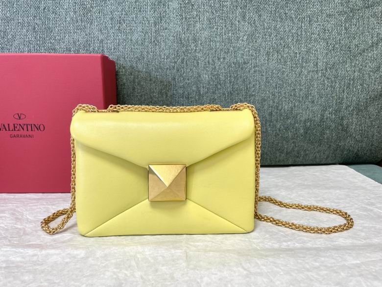Valentino Garavani One Stud Nappa Shoulder Bag in Pale Yellow with Gold Chain