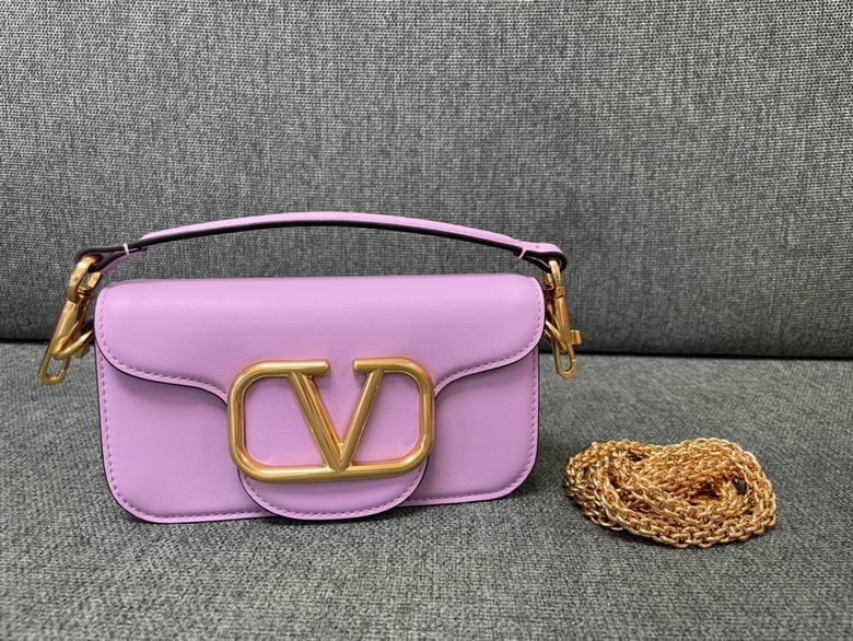 Valentino Garavani Locò Small Shoulder Bag in Lilac Calfskin with VLogo