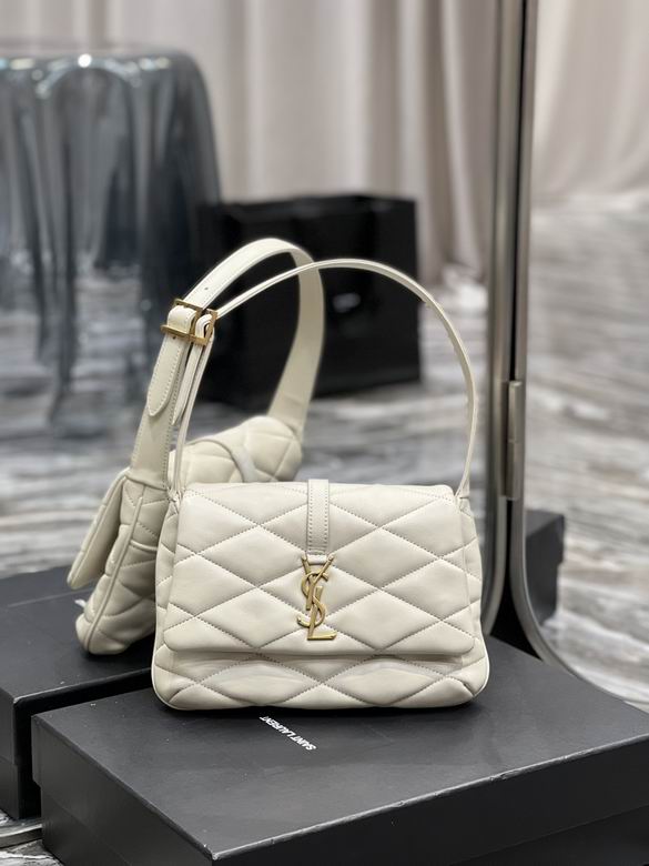 Saint Laurent Le 5 à 7 Shoulder Bag in Cream Quilted Leather