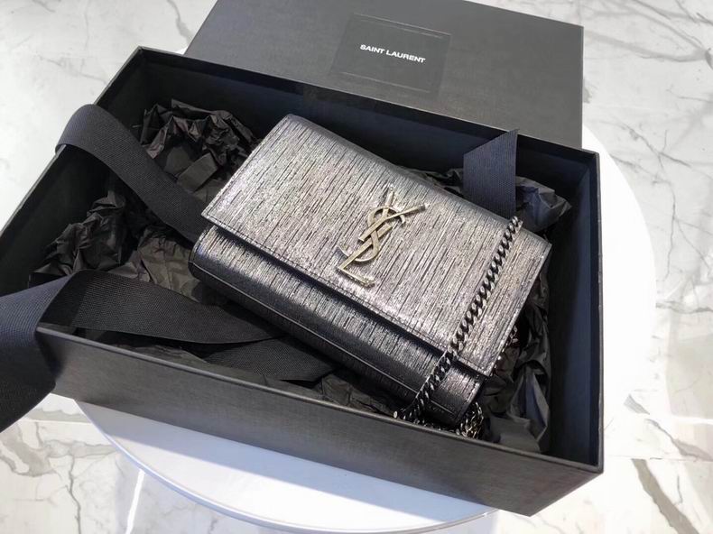Saint Laurent Kate · 20×12.5×5 cm