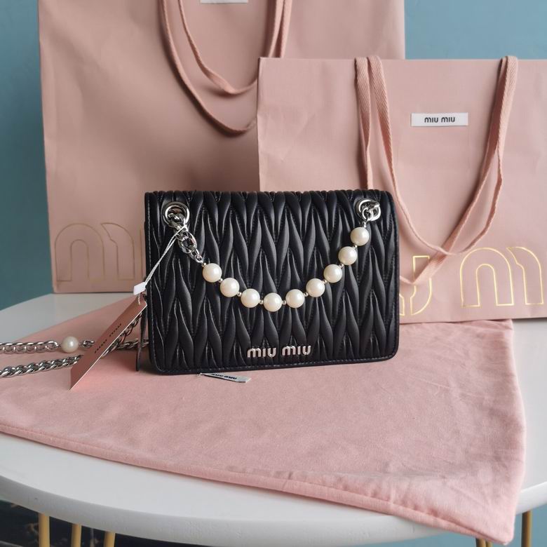 Miu Miu Matelassé Pearl-Chain Shoulder Bag in Black Quilted Leather