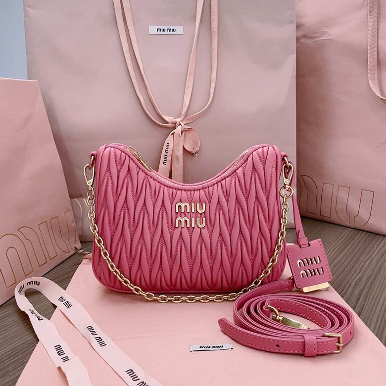 Miu Miu Wander Matelassé Hobo Shoulder Bag in Pink Nappa Leather