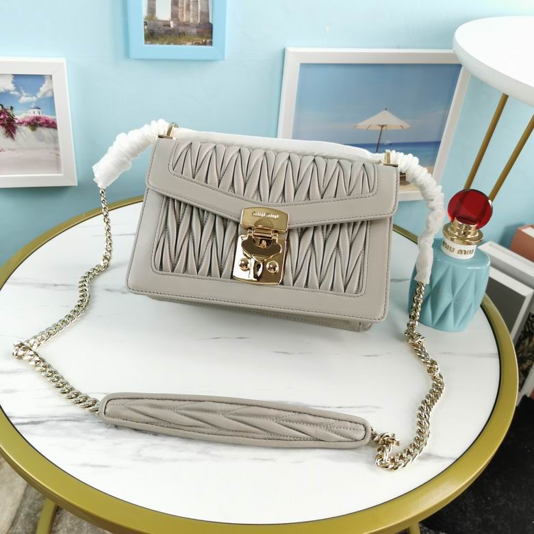 Miu Miu Miu Confidential Matelassé Shoulder Bag in Light Grey Nappa Leather