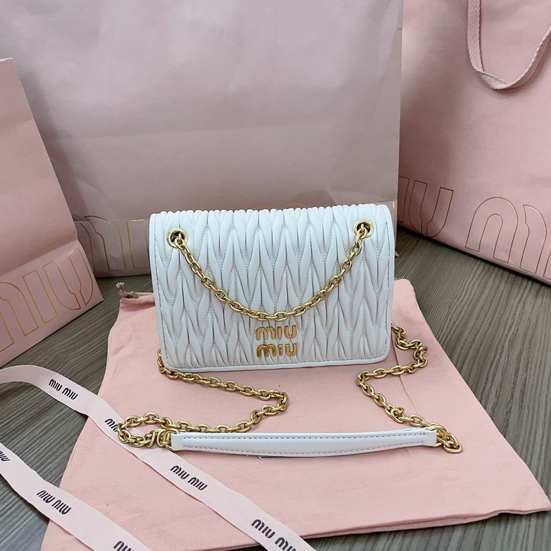 Miu Miu Matelassé Chain Shoulder Bag in White Quilted Nappa Leather