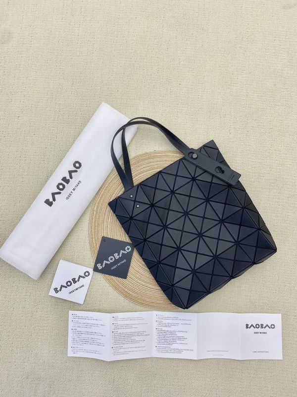 Issey Miyake Bao Bao Geometric Tote Bag in Matte Black