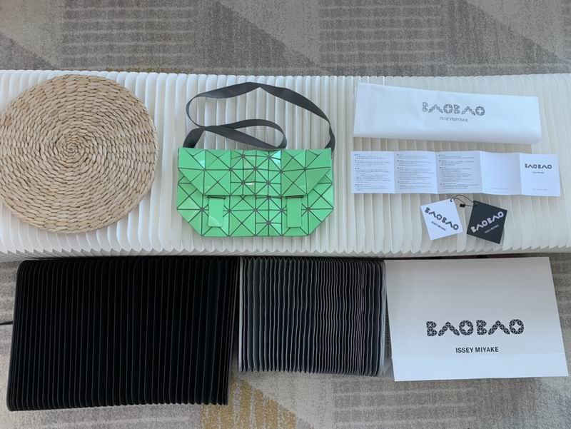Issey Miyake Bao Bao Lucent Pixel Messenger Bag in Glossy Green