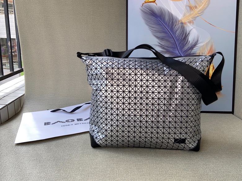 Issey Miyake Bao Bao Prism Messenger Crossbody Bag in Silver