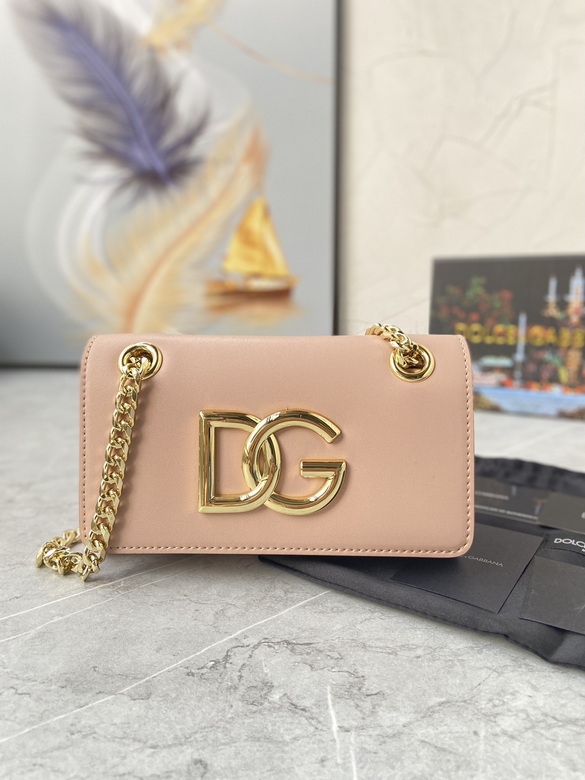 Dolce & Gabbana 3.5 Phone Crossbody Bag with DG Logo in Blush Pink Leather