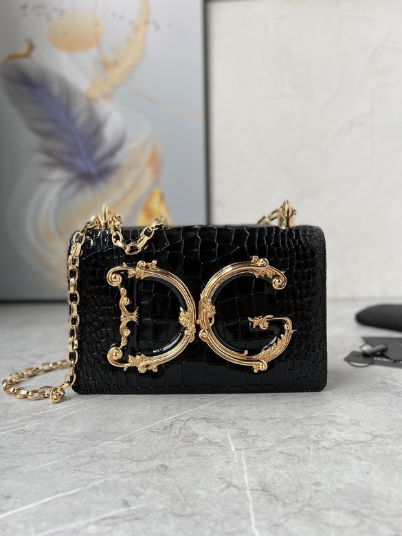 Dolce & Gabbana DG Girls Chain Shoulder Bag in Black Croc-Embossed Leather