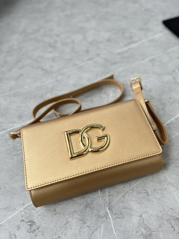 Dolce & Gabbana 3.5 Flap Crossbody Bag in Metallic Gold Leather