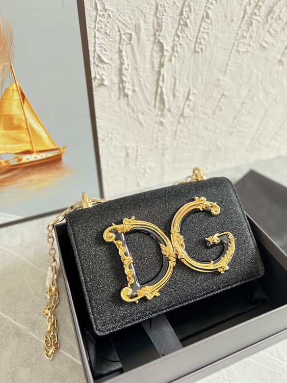 Dolce & Gabbana DG Girls Chain Shoulder Bag in Black Glitter with Gold Logo