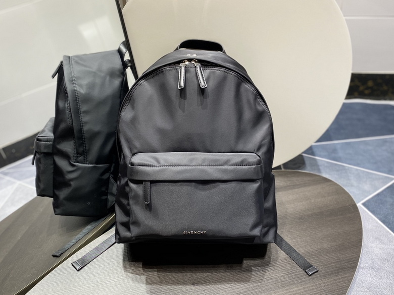 Givenchy Essential U Backpack in Black Nylon with Front Zip Pocket