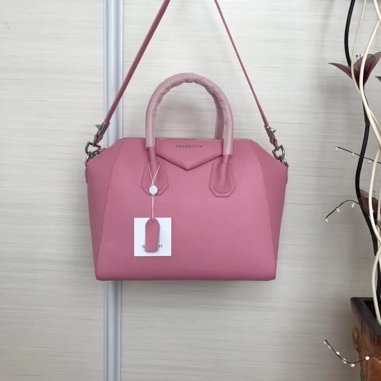 Givenchy Antigona · 28×21×18 cm