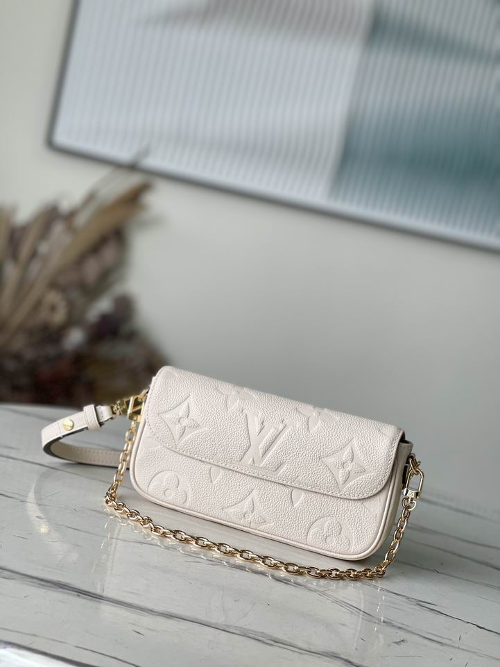 Louis Vuitton Wallet on Chain Ivy in Cream Embossed Monogram Empreinte Leather