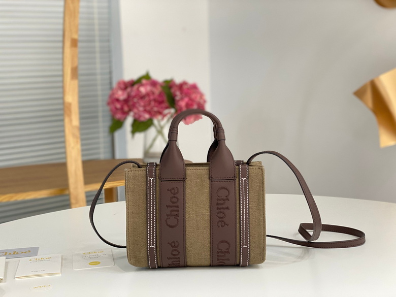 Chloé Woody Large Tote Bag in Beige Linen Canvas with Brown Leather Trim