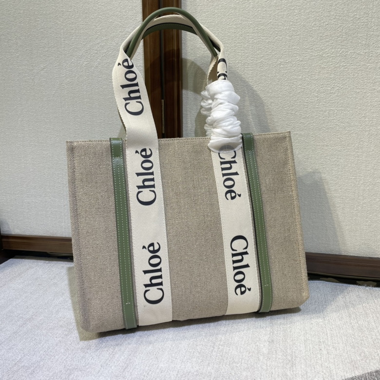 Chloé Woody Medium Tote Bag in Beige Linen Canvas with Sage Green Trim