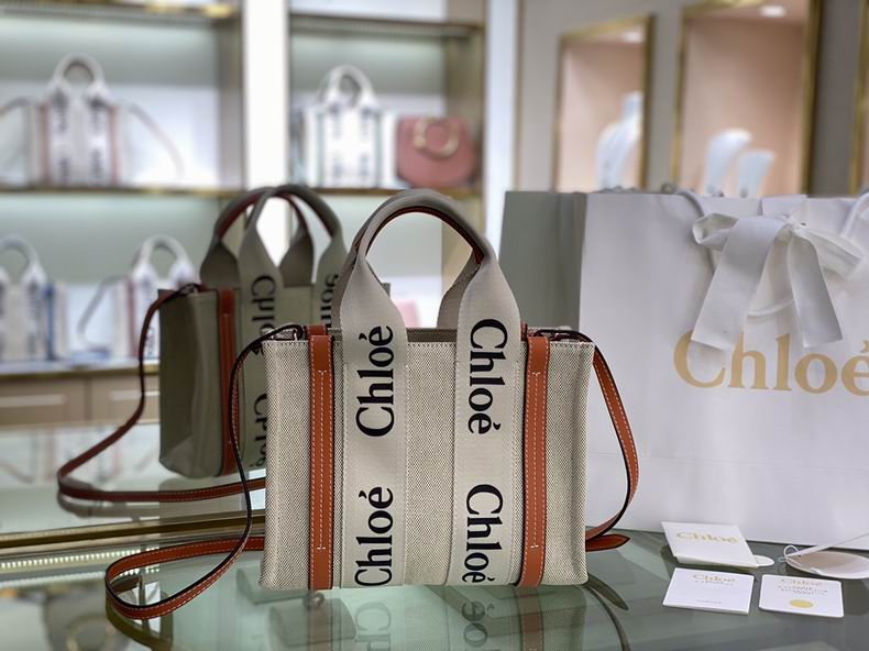 Chloé Woody Small Tote Bag in Natural Canvas with Tan Leather and Strap