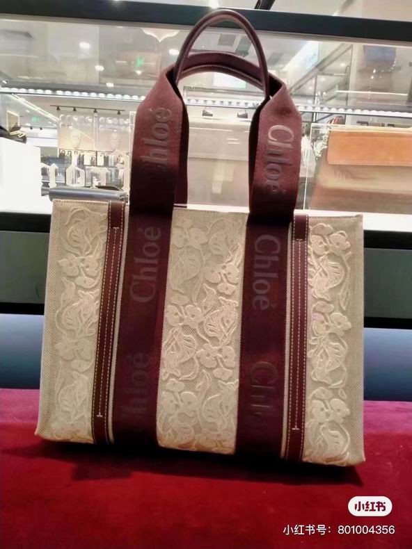 Chloé Woody Medium Tote Bag in Beige Floral Lace Canvas with Burgundy Straps