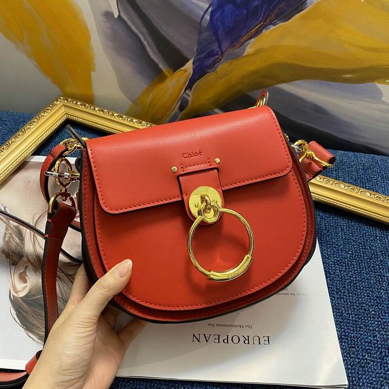 Chloé Tess Small Shoulder Bag in Red Leather with Gold Ring